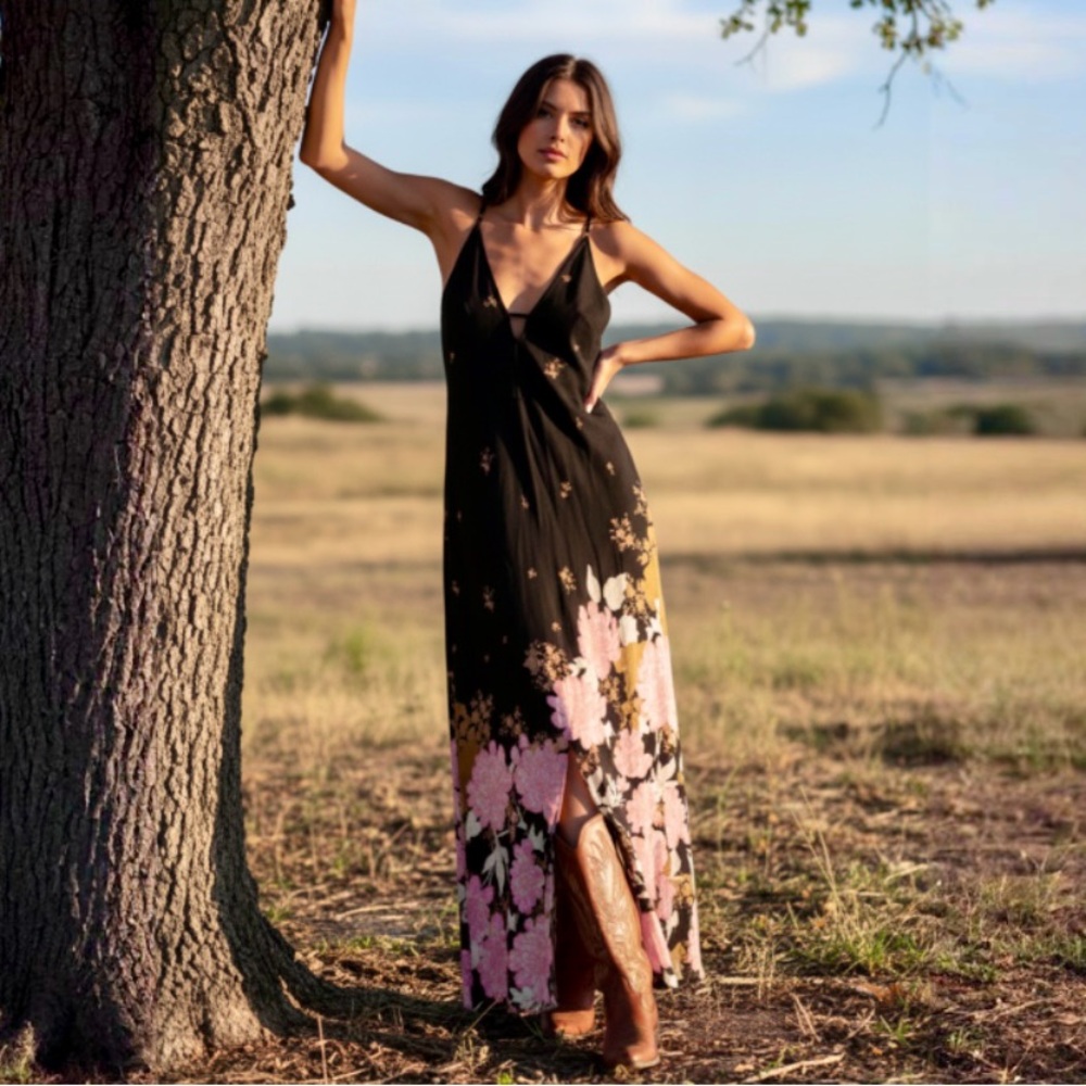 Free People Get To You Floral Printed Maxi Dress in Black Combo Size Small - Picture 6 of 16